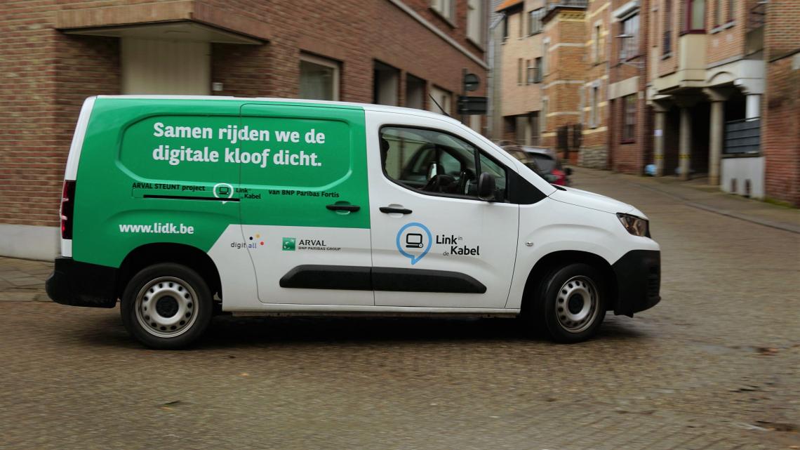 A van for Link in de Kabel